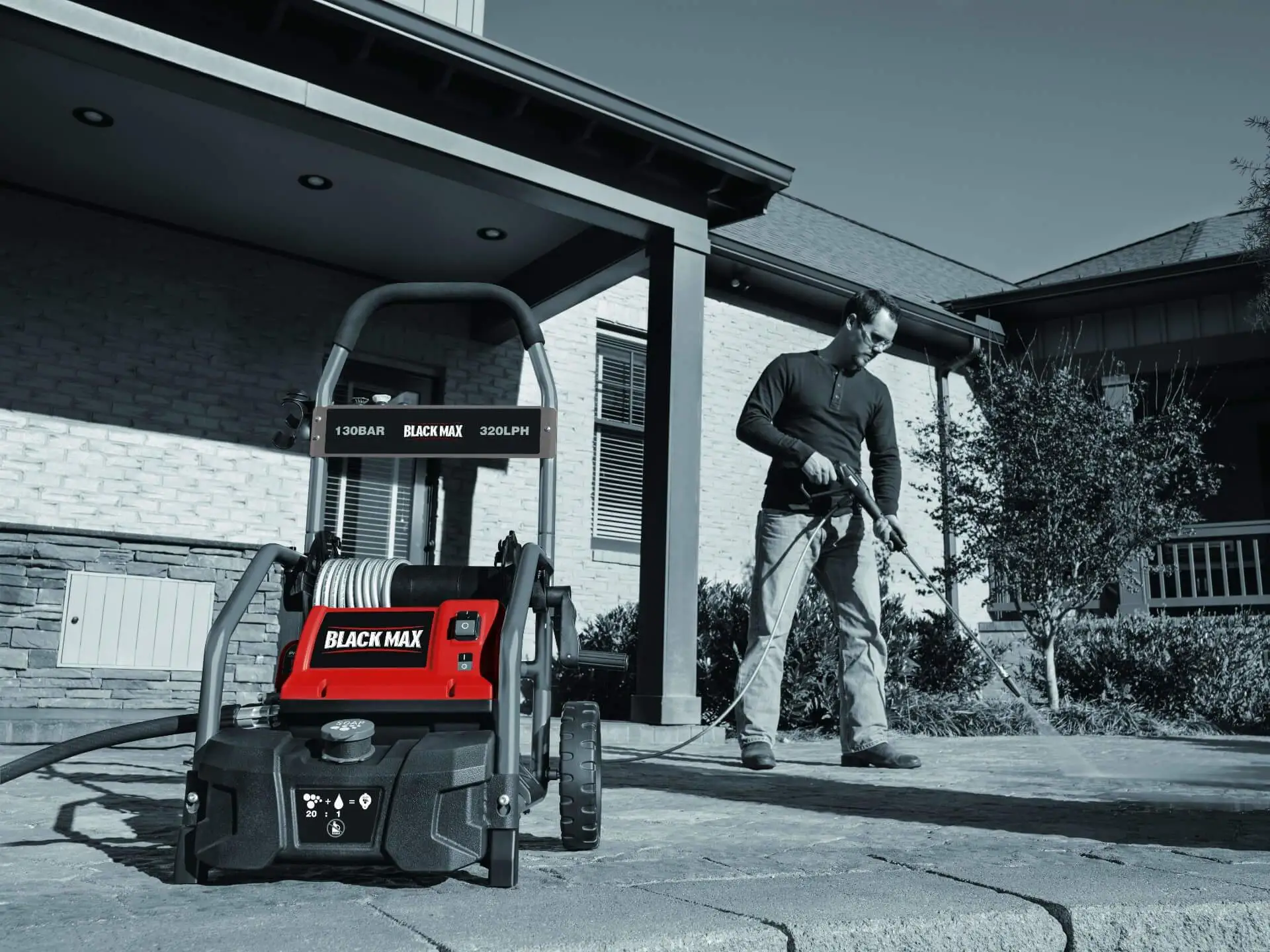 BMPW130 pressure washer application image
